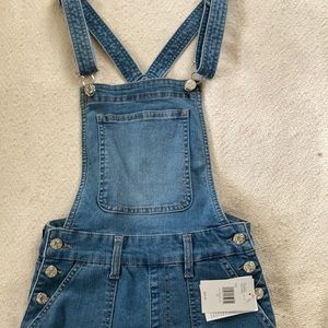 Guess overalls sz27 junior. Distressed.